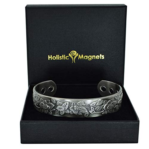 Holistic MagnetsÂ® Womens Copper Bracelets for Arthritis Tarnish-Free Solid Copper Magnetic Bracelet Tendonitis Joint Wrist Pain Relief Healing Bangle-EFP (M: Wrist 6.5-7.6 inch)