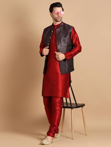 Image of men's Silk Blend Kurta Pejama & Waistcot Set