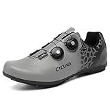Semelle robuste: la semelle en nylon dure des chaussures de peleton est résistante à l'usure et durable, ce qui garantit votre sécurité dans la conduite. La semelle rigide de Look Delta Cycling Shoes évite beaucoup de perte d'énergie, offre une belle expérience en conduisant de longue date.