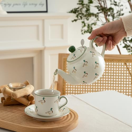 Farmhouse Animal Pattern Teapot for Loose Leaf Tea, White with Animal Illustration (Duck) by London Pottery - Image 8