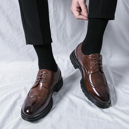 Image of Men's Leather Platform Lace Up Wingtip Oxford Shoes Comfort Breathable Lug Sole Brogue Dress Shoes Casual Business Work Shoes