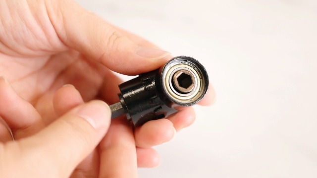 Adattatore Angolare 105&deg; Per Avvitatore - 2 Pezzi Per Spazi Stretti