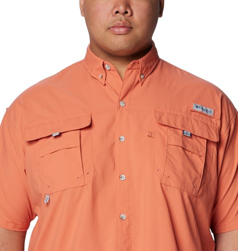 Image of Columbia Men Omni-Shade Bahama II Hiking and Trekking Short Sleeve Shirt