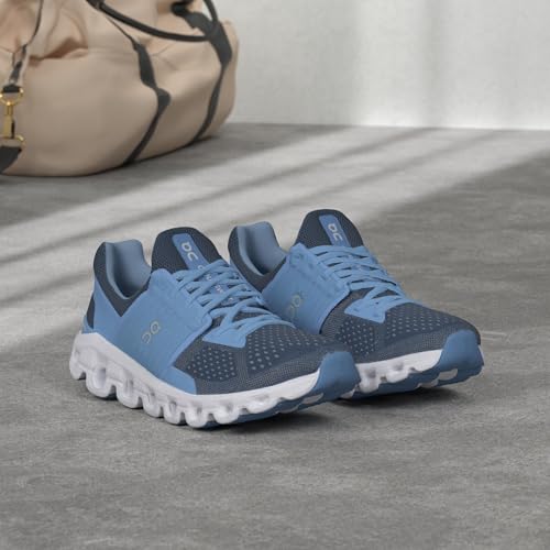Image of On Women's Cloudswift Sneakers