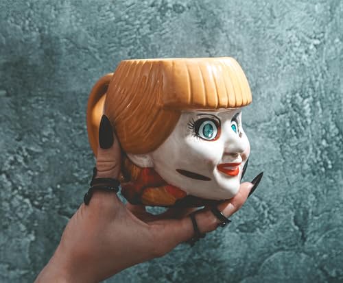 Taza de cerámica esculpida Annabelle de The Conjuring 20 oz miniatura 6