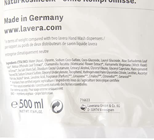 lavera Basis Sensitiv Gentle Care Nachfüllbeutel für die Handwäsche, Flüssigseife mit Bio-Aloe Vera und Bio-Kamille, milde Reinigung, geeignet für empfindliche und trockene Haut, pH-neutral,