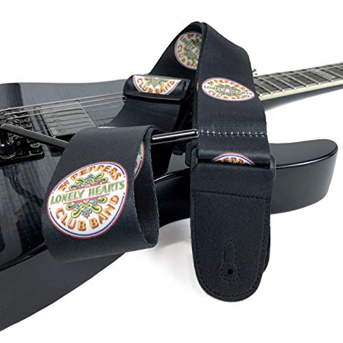 The Beatles – Alça de guitarra – Poliéster – Banda Sgt. Pepper's Lonely Hearts Club – Produto ofici