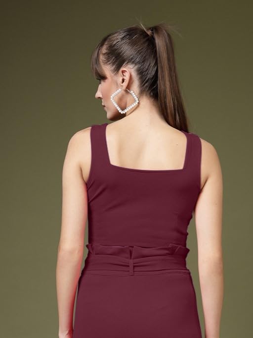 Image of OOMPH! Stretchable Sleeveless Crop Top