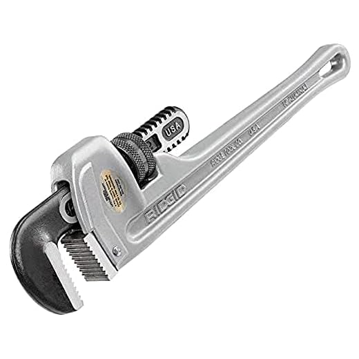 RIDGID 31095 Model 814 Aluminum Straight Pipe Wrench, 14-inch Plumbing Wrench Silver, Small