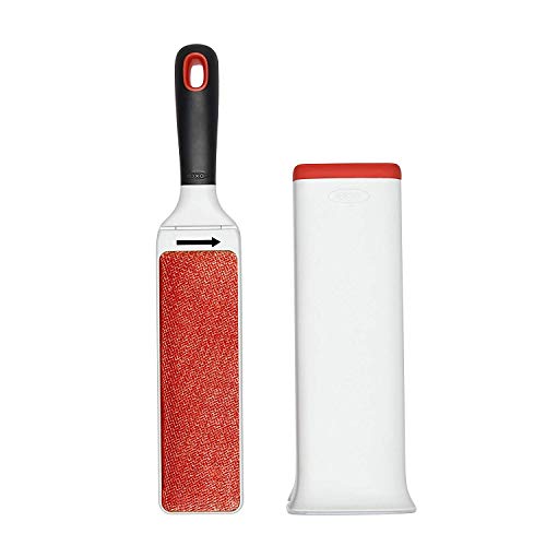 OXO Good Grips FurLifter Selbstreinigende Flusenbürste/Möbelbürste