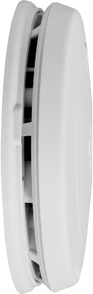 First Alert 10 Year Slim Battery-Powered Photoelectric Smoke Detector