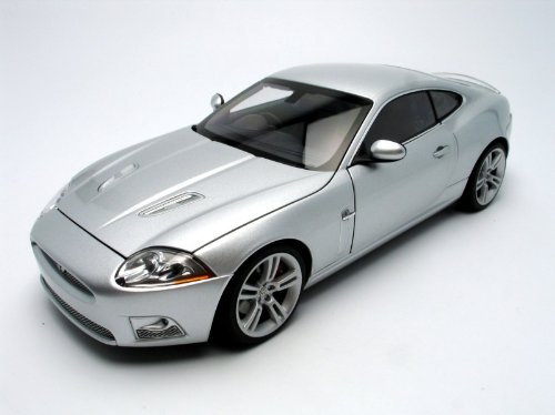 Amazon | AUTOart 1/18 ジャガー XKR クーペ (シルバー) A4 完成品 