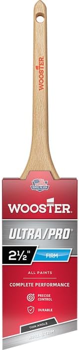 12‐Pack of 2‐1/2" Wooster Brush Company 4181 Ultra/Pro Firm Thin Angle Bristle Rattail Handle Paint Brush