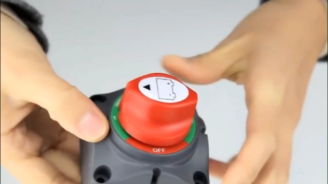 Amazon.co.jp: YFFSFDC バッテリー切換 スイッチ 12V-48V （275A