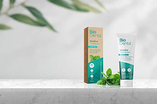 Dentifrice blanchissant sensitive menthe pour le soin des dents sensibles