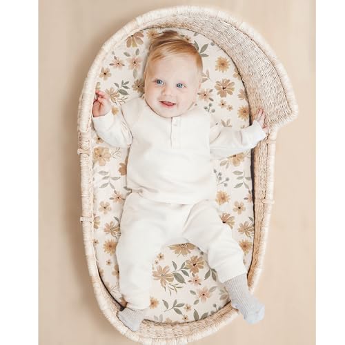 Image of Konssy 2 Pack Muslin Fitted Bassinet Sheets for Baby Girl Boy, Soft Breathable Baby Bassinet Sheets Fit for Bassinets, Cradle, Moses Basket Oval Rectangle Pad /Mattress (Peach,Floral)