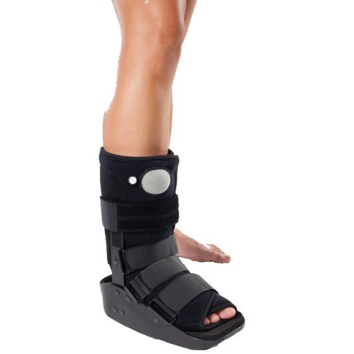 DonJoy MaxTrax Air Low-Top Walking Boot (Medium)