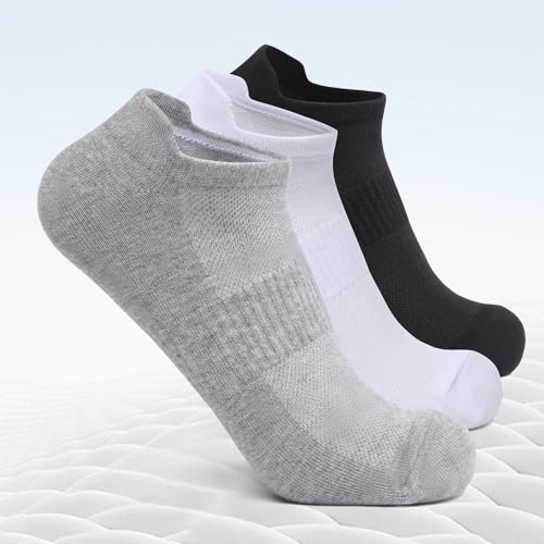 Comfortable Stretchy Quick-Dry Socks - Three-Pair Set for Everyday Use.