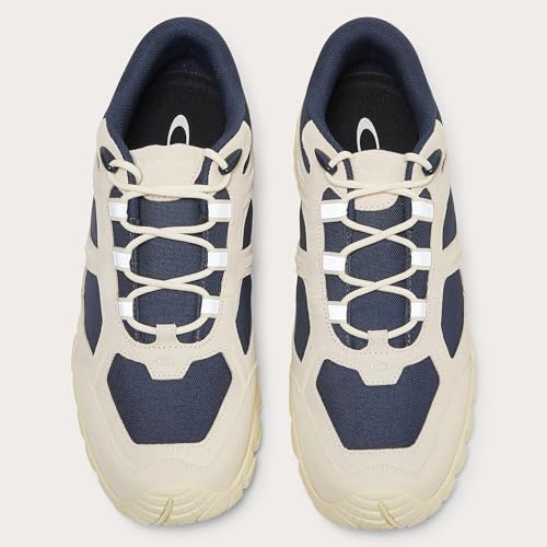 Image of Oakley Men's Sierra Terrain Sneakers