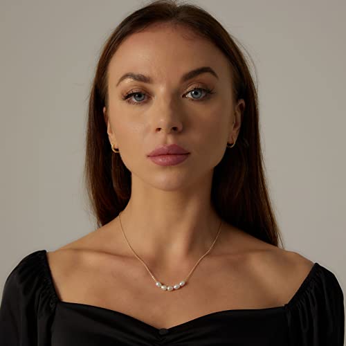 Carovo Dainty Pearl Pendant Necklace For Women 14K Gold Plated Barque Pearl Chain Necklace Handmade Cultured With Five Tiny Pearl Everyday Jewelry For Gifts #TOP2