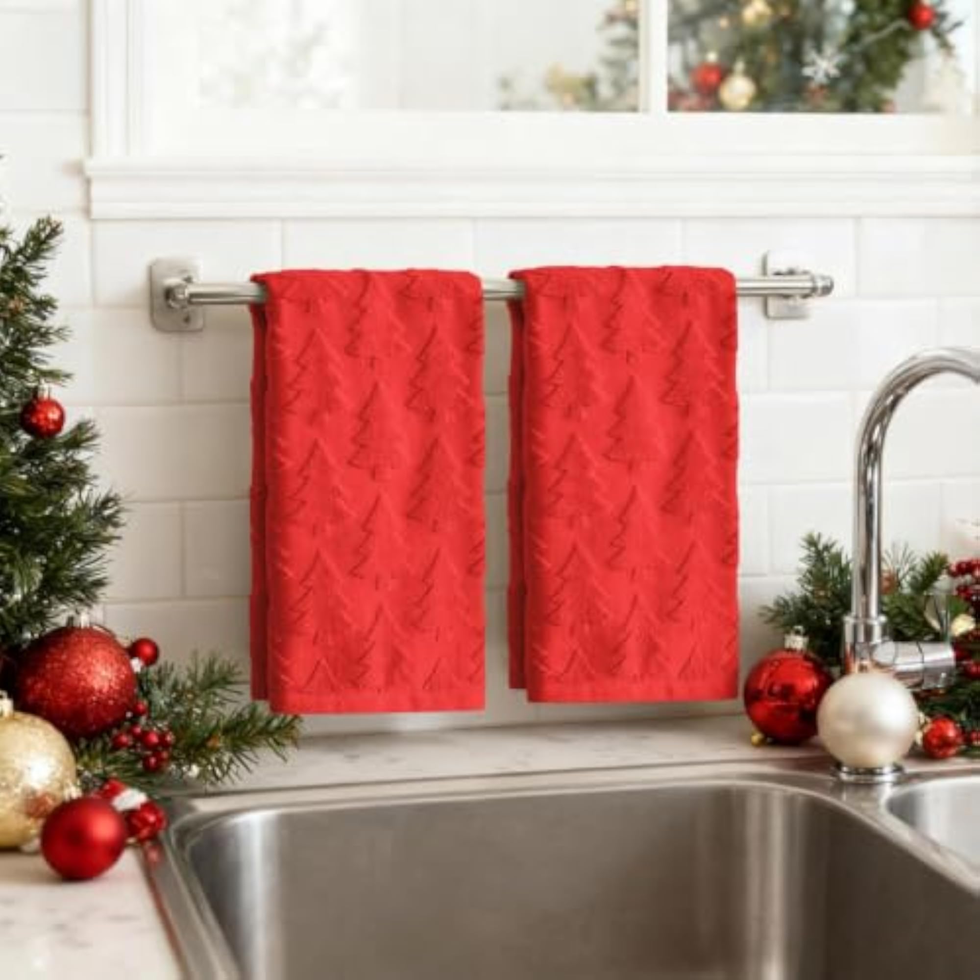 2 Pcs Red 3D Xmas Tree Jacquard Hand Towels, Cotton