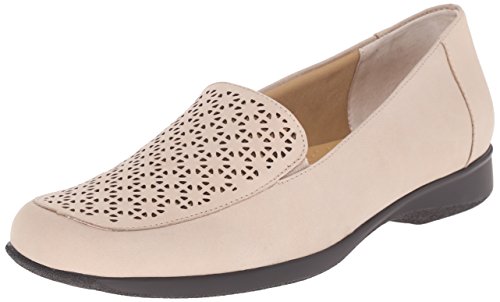 Image of Trotters Women's Jenn Loafer