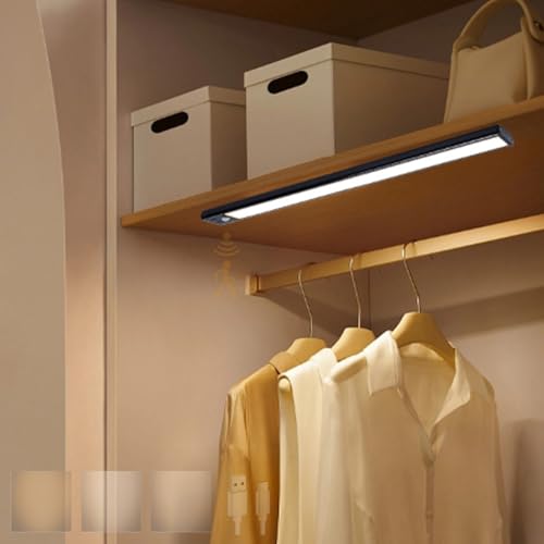 Luz de pared con sensor de movimiento para iluminar escaleras de forma segura por la noche