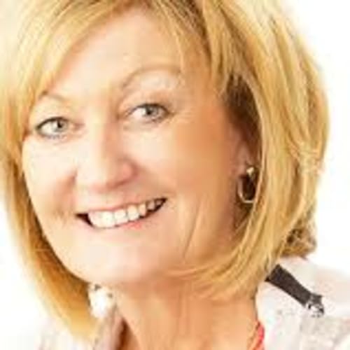 Couverture de Episode 11: Keeping the Faith - Interviews with High Profile Catholics around Brisbane