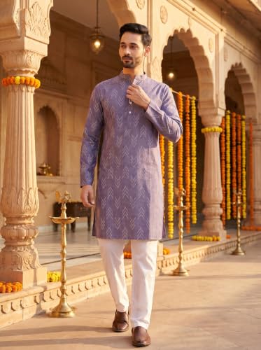 Image of Studio Shringaar Men's Cotton Blend Relaxed Fit Ikat Printed Knee Length Kurta