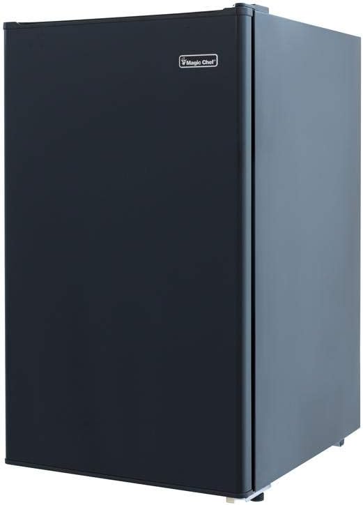 Magic Chef 4.4 cu. ft. Mini Fridge in Black on Fridge.com