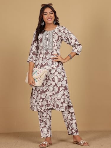 Image of Varanga Women-Gota Detailed Ethnic Floral Printed Kaftan & Trouser
