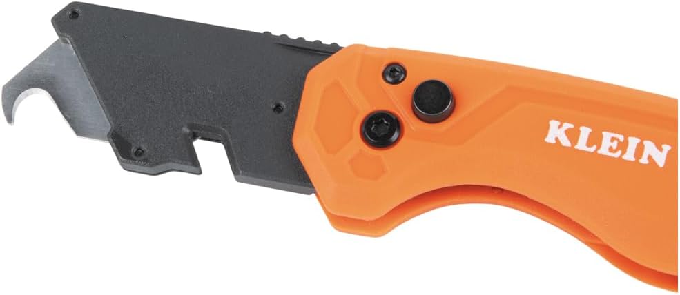 Klein Tools 44126 Utility Knife Blades, Heavy-Duty Replacement Utility Knife Hook Blades for Roofing and Carpet, 10-Pack