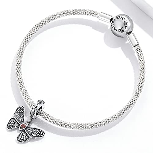 Dije de mariposa de plata para pulsera Pandora en tus looks diarios 6