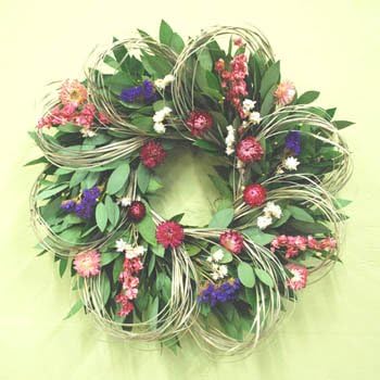 19" Larkspur and Loops Wreath