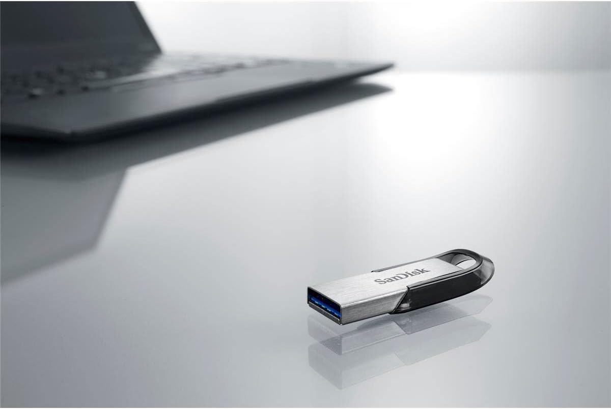 Sandisk Ultra Flair - USB Flash Drive - 16 GB - Silver