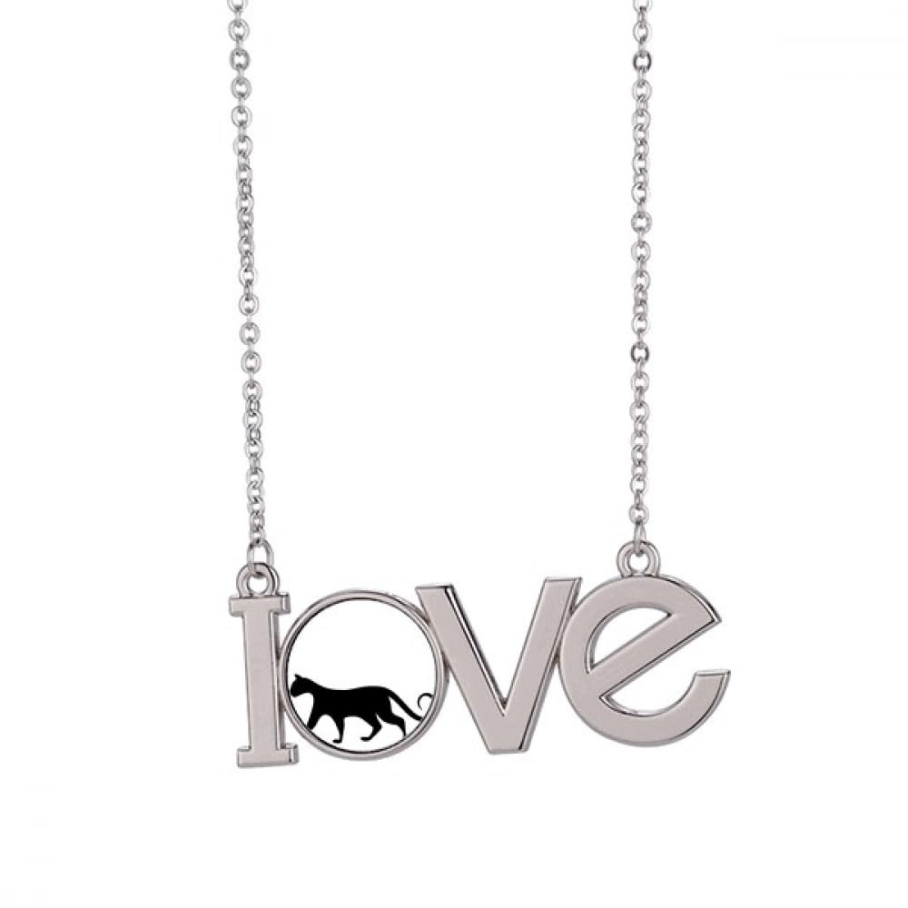 Pendentif chat noir Charng aux finitions soignées de taille M