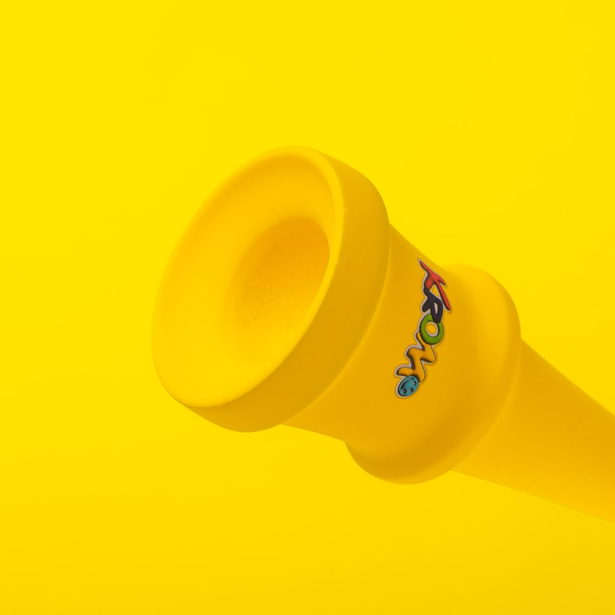 KROM Kendama KOLOR Gelb – Kendama mit Gummibeschichtung, 2GOOD Shape, Ahorn-Ken & Buchen-Tama