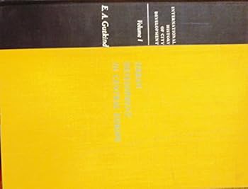 Hardcover Urban Development in Central Europe (Volume I of International History of City Development) Book