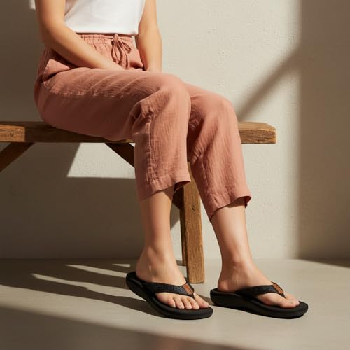 Image of AEROTHOTIC Beach Sandals for Woman Non Slip Flip Flops Quick Dry Slippers