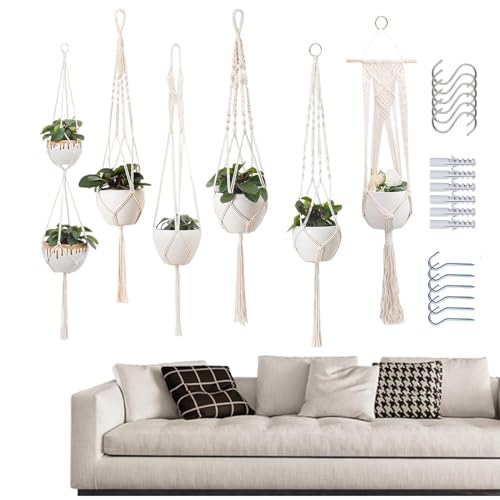Pots de fleurs suspendus pour valoriser les coins vides du salon