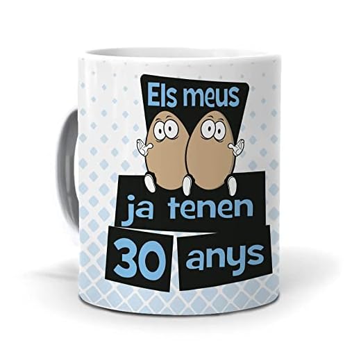 mundohuevo Taza Regalo 30 cumpleaños Hombre en Catalan ELS meus Ous ja tenen 30 anys. Ceramica AAA - 350 ml.