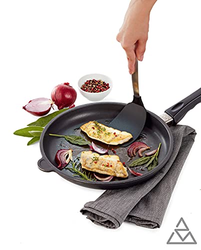 Spatule flexible triangle 1946 acier inoxydable poêle enduite