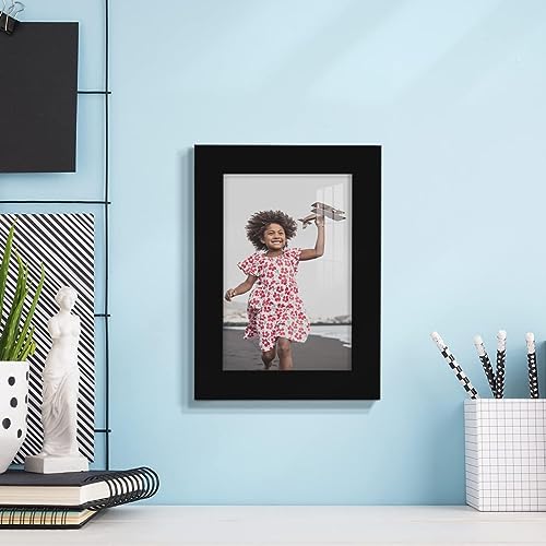 Image of 6X4 inch black Picture Frame Made of Syenthetic Wood High Definition plexi Glass for Table Top Display and Wall Mounting Photo Frame-code-Black09