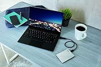 WD My Passport Ultra externe Festplatte 2 TB (mobiler Speicher, Metallgehäuse, herunterladbare Software, automatische Backups, Passwortschutz) Silber - auch kompatibel mit PC, Xbox, PS4 und PS5 – Ansicht 2