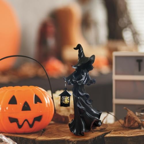 Sorcière d'Halloween avec lanterne pour décoration de fête et jardin extérieur