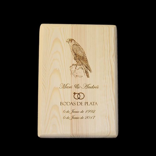 Caja de Madera Grabada con 2 Copas Grabadas