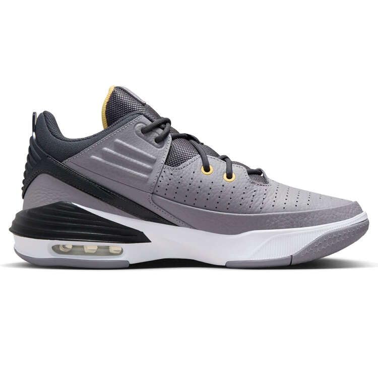 Image of Nike Men's Jordan Max Aura 5 Basketball Shoes
