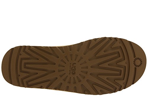 Image of UGG Men's Neumel Chukka Boots