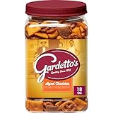 Gardetto's Aged Cheddar Snack Mix Tub