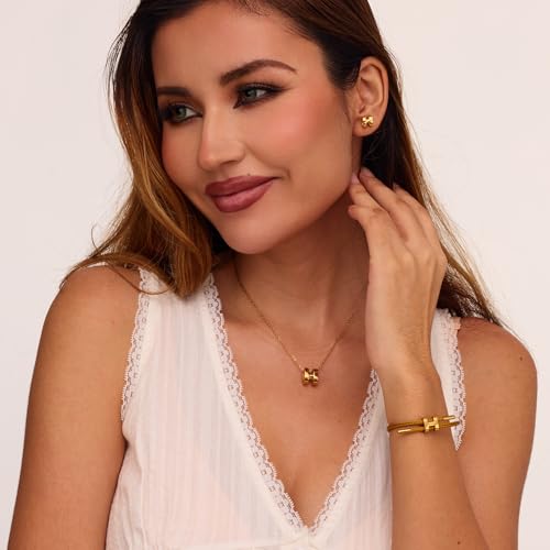 Image of AIMADE Bracelets for Women Adjustable Charm Bracelet, 18k Gold-plated Buckle Design Titanium Steel Wire Rope Women's Gift Jewelry